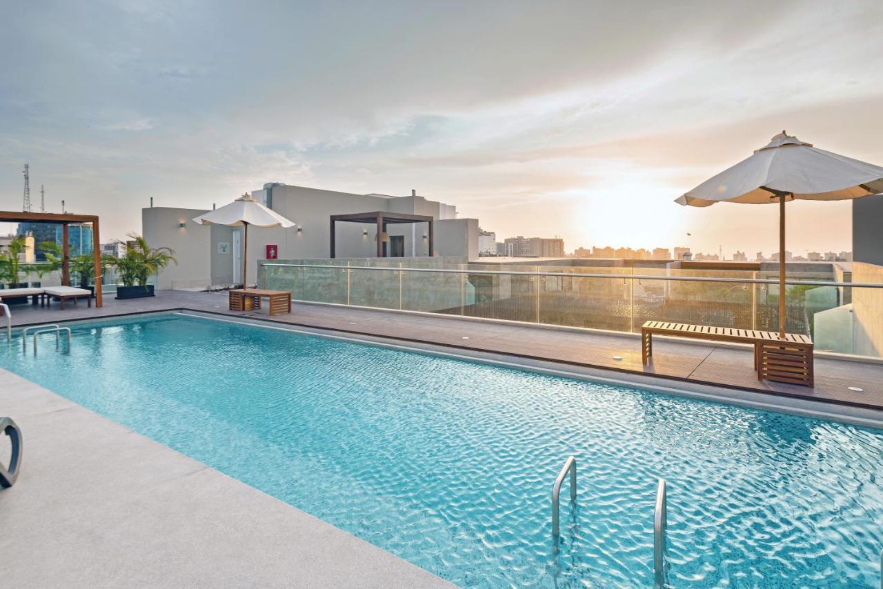 ✶ Maras Residence ✶ Luxury Rooftop Pool & Grill 리마 외부 사진